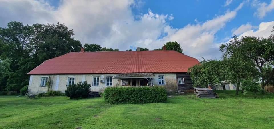 B&B Rando & Kaerdi Juures Oue Lyuganuse Exteriér fotografie