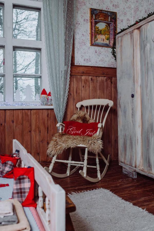B&B Rando & Kaerdi Juures Oue Lyuganuse Exteriér fotografie