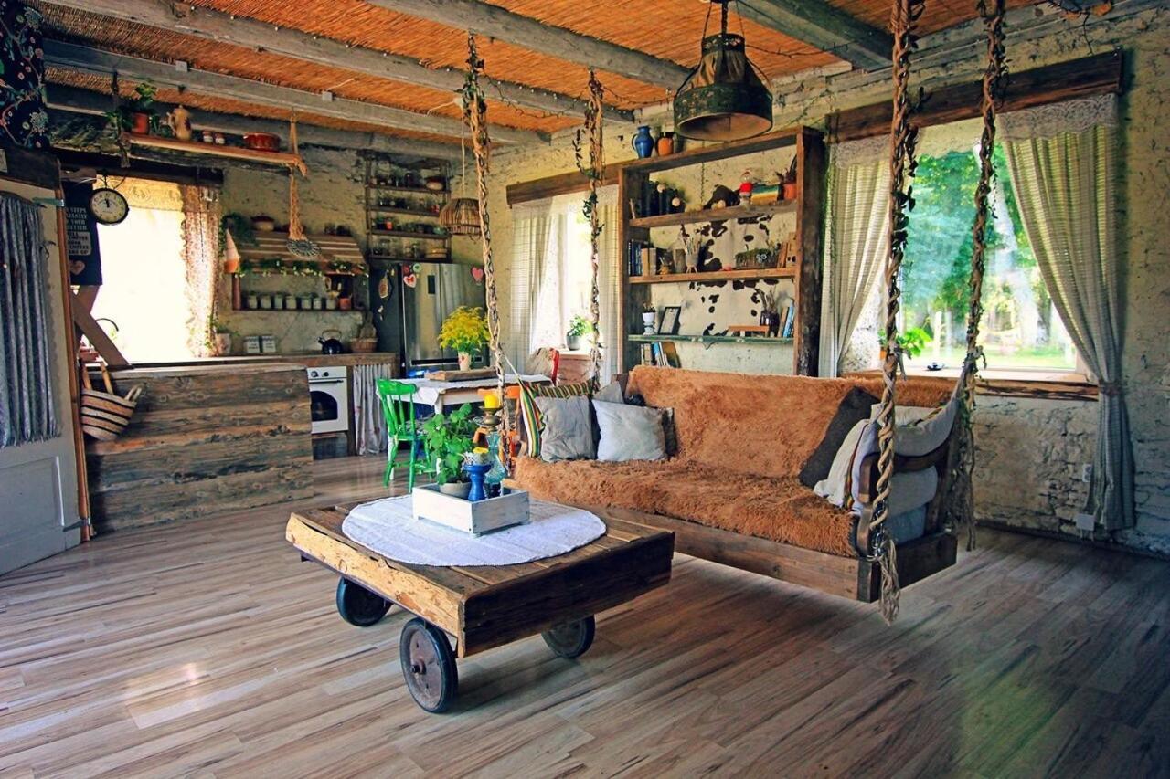 B&B Rando & Kaerdi Juures Oue Lyuganuse Exteriér fotografie