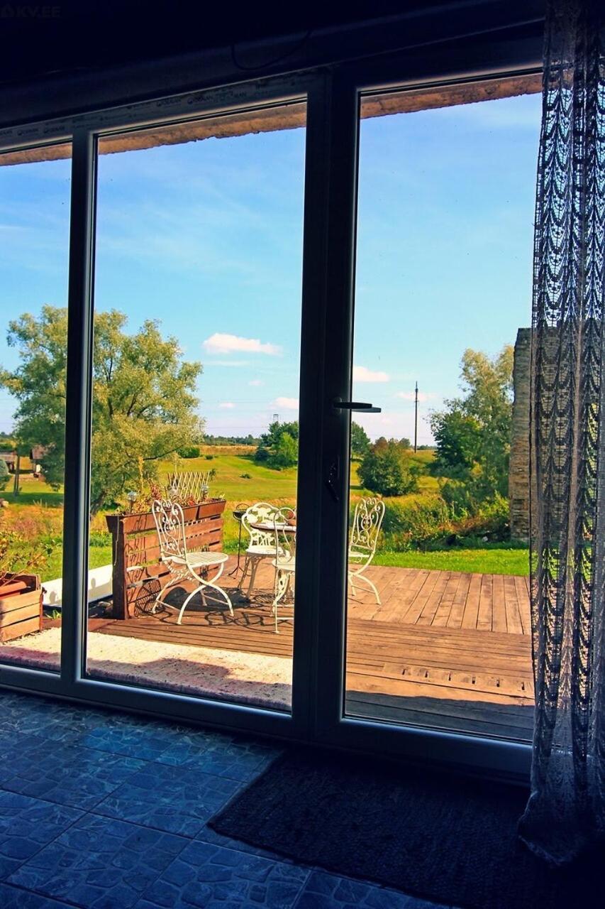 B&B Rando & Kaerdi Juures Oue Lyuganuse Exteriér fotografie